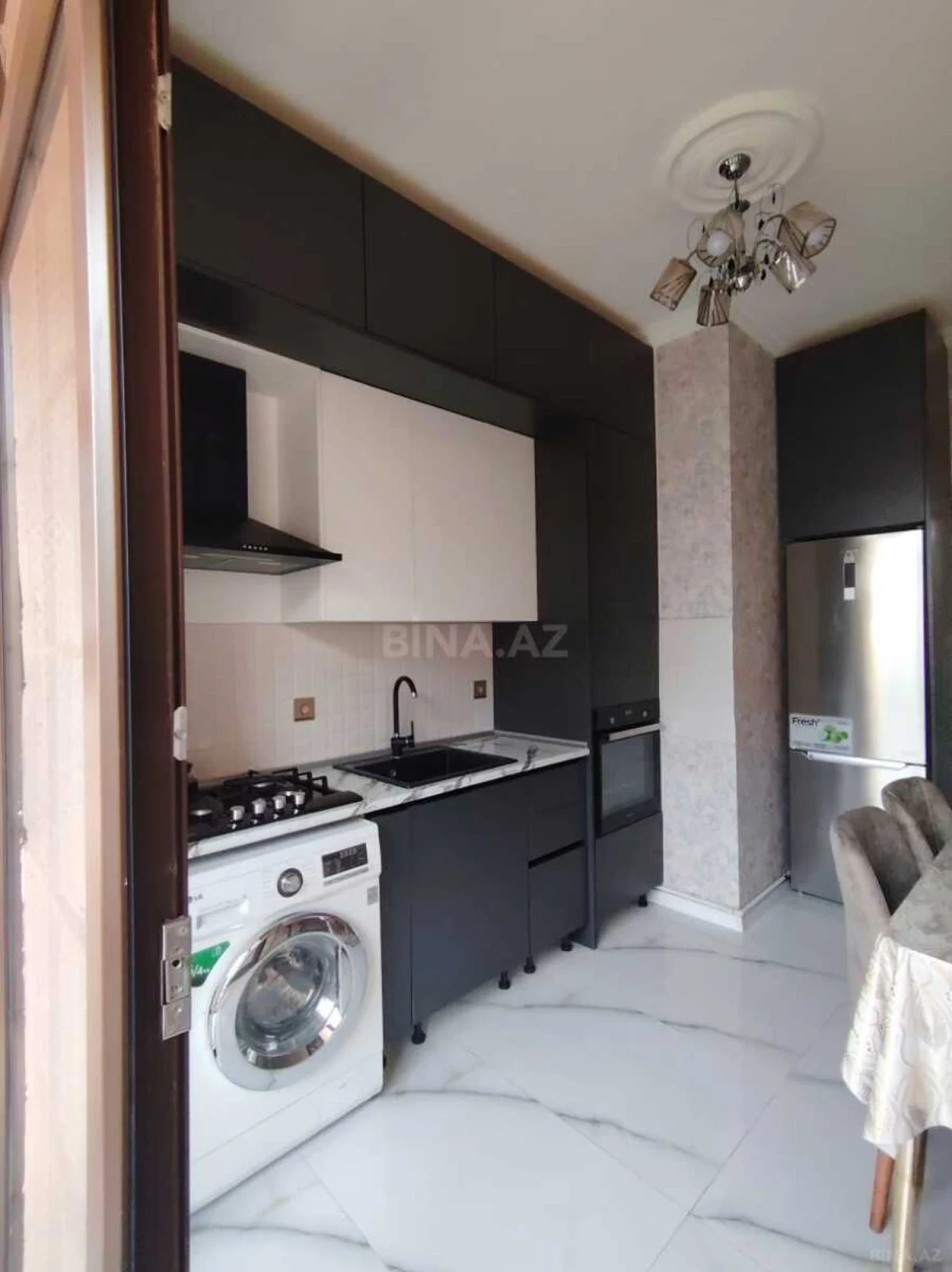 Kirayə verilir 3 otaqlı mənzil 105 m²
