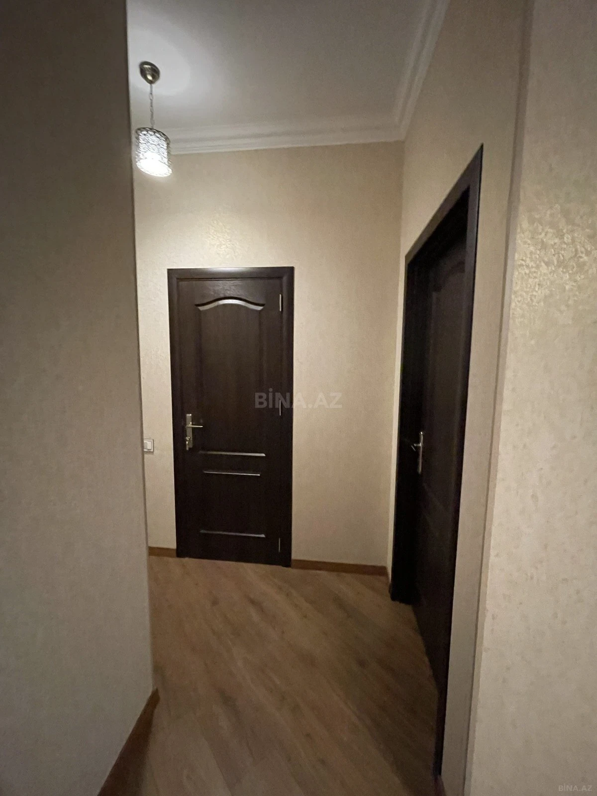 Kirayə verilir 2 otaqlı mənzil 90 m²