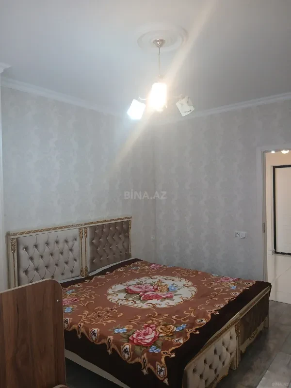 Kirayə verilir 2 otaqlı mənzil 70 m²