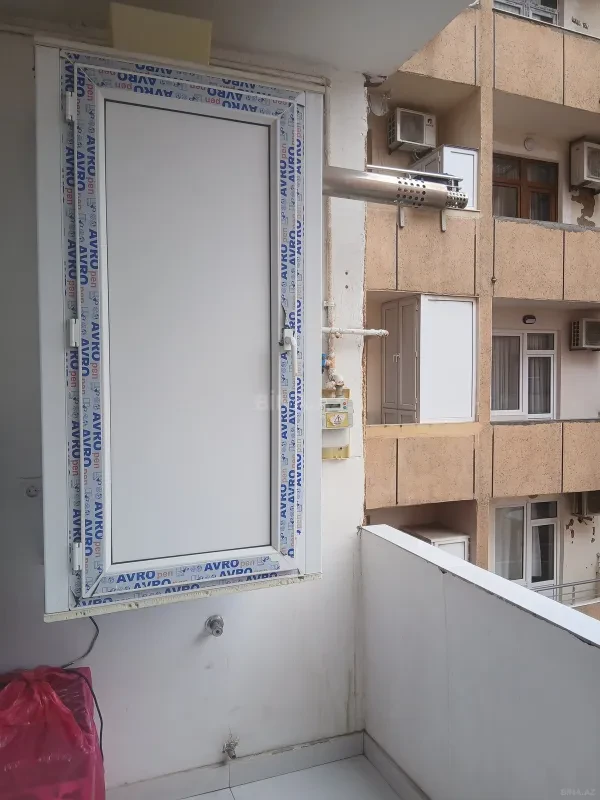 Kirayə verilir 2 otaqlı mənzil 70 m²