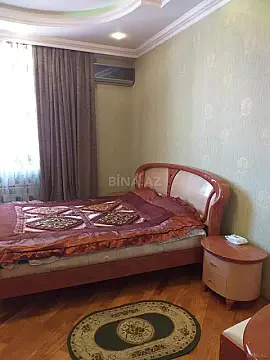 Kirayə verilir 2 otaqlı mənzil 80 m²