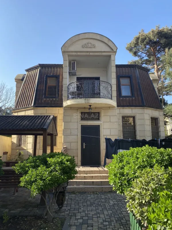 Satılır 4 otaqlı həyət evi 150 m²