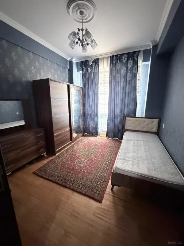 Kirayə verilir 3 otaqlı mənzil 110 m²