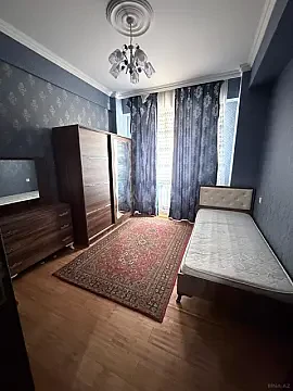 Kirayə verilir 3 otaqlı mənzil 110 m²