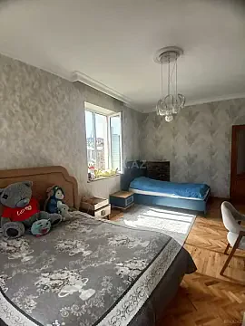 Satılır 3 otaqlı mənzil 100 m² — Bakı, Nərimanov 3 otaq 100.00 m²
