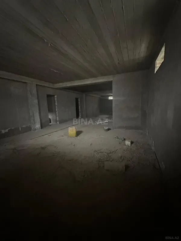 Satılır 7 otaqlı həyət evi 634 m²