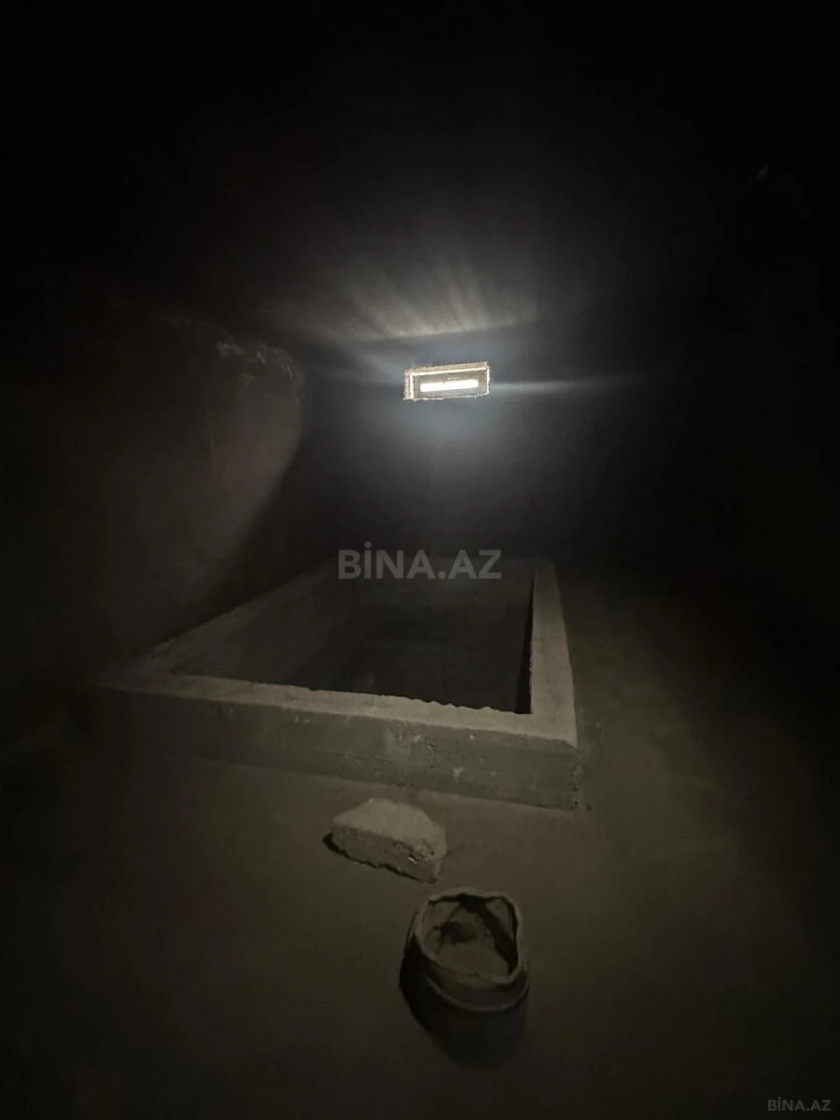 Satılır 7 otaqlı həyət evi 634 m²