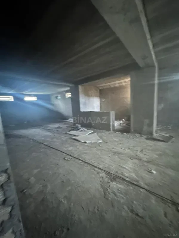 Satılır 7 otaqlı həyət evi 634 m²