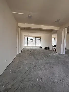 Satılır obyekt 326 m²