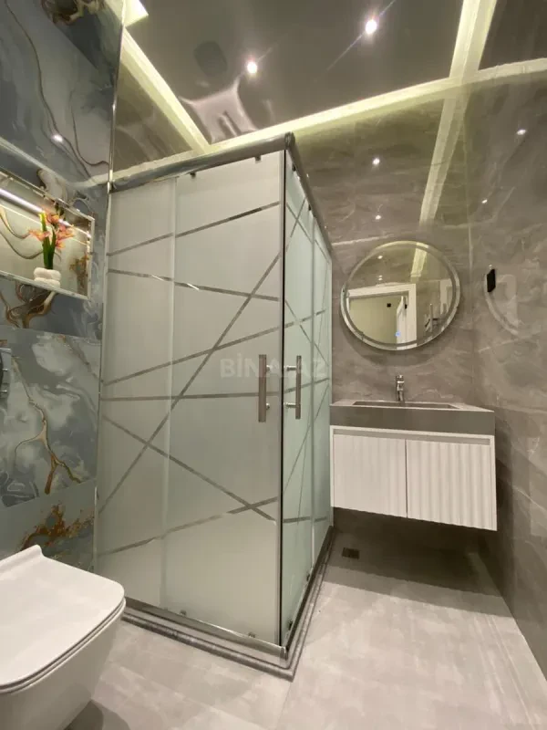 Satılır 4 otaqlı həyət evi 195 m²