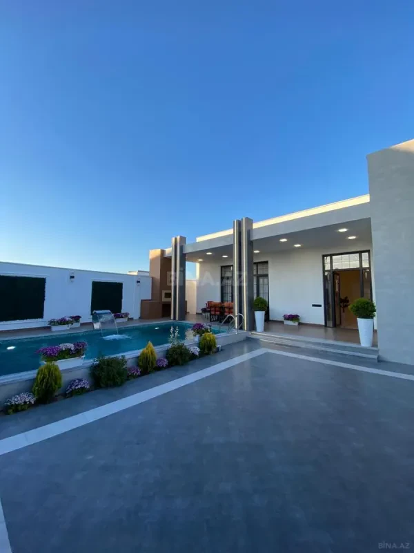 Satılır 4 otaqlı həyət evi 195 m²
