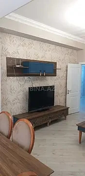 Kirayə verilir 3 otaqlı mənzil 105 m²