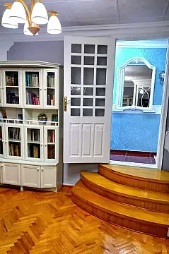 Kirayə verilir 2 otaqlı mənzil 50 m²