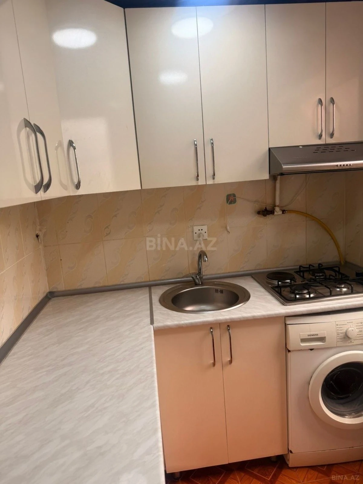 Kirayə verilir 2 otaqlı mənzil 60 m²