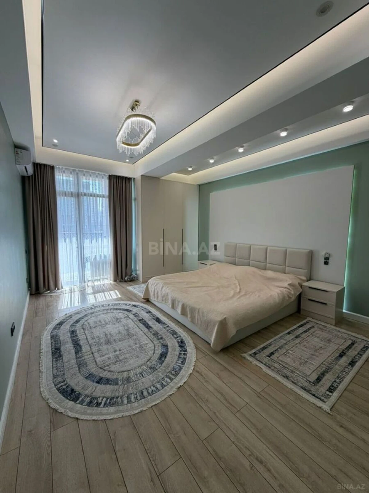 Kirayə verilir 3 otaqlı mənzil 110 m²