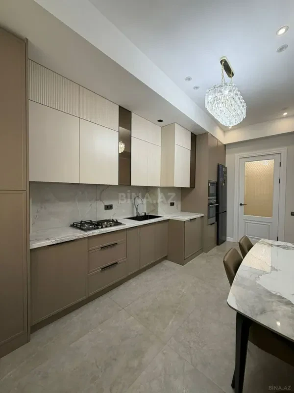 Kirayə verilir 3 otaqlı mənzil 110 m²