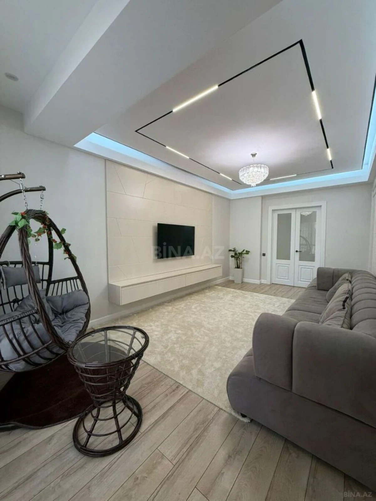 Kirayə verilir 3 otaqlı mənzil 110 m²