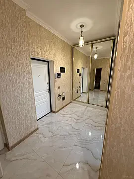 Satılır 2 otaqlı mənzil 68 m²