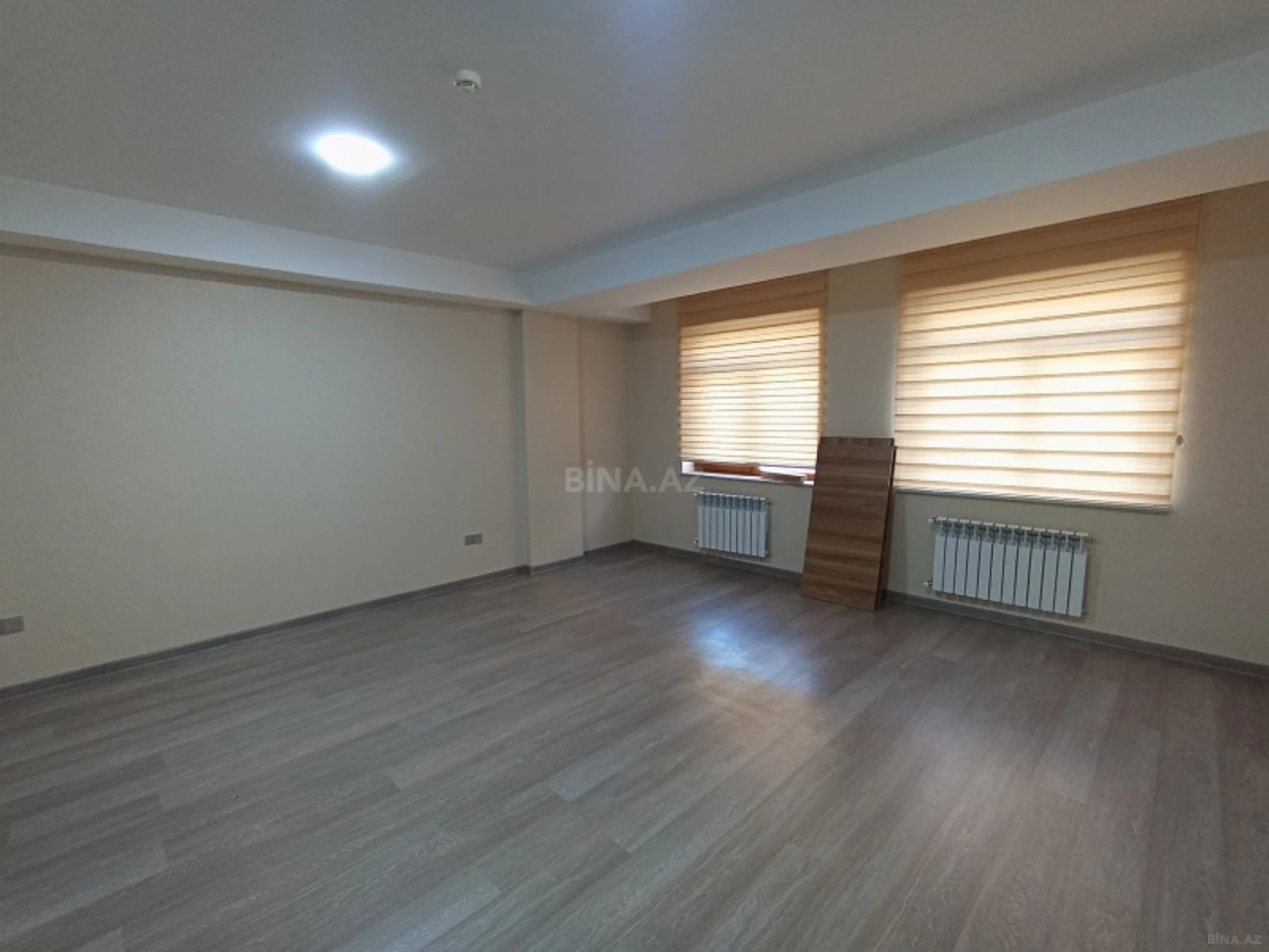 Kirayə verilir 1 otaqlı ofis 40 m²
