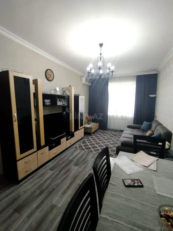 Satılır 2 otaqlı mənzil 60 m²