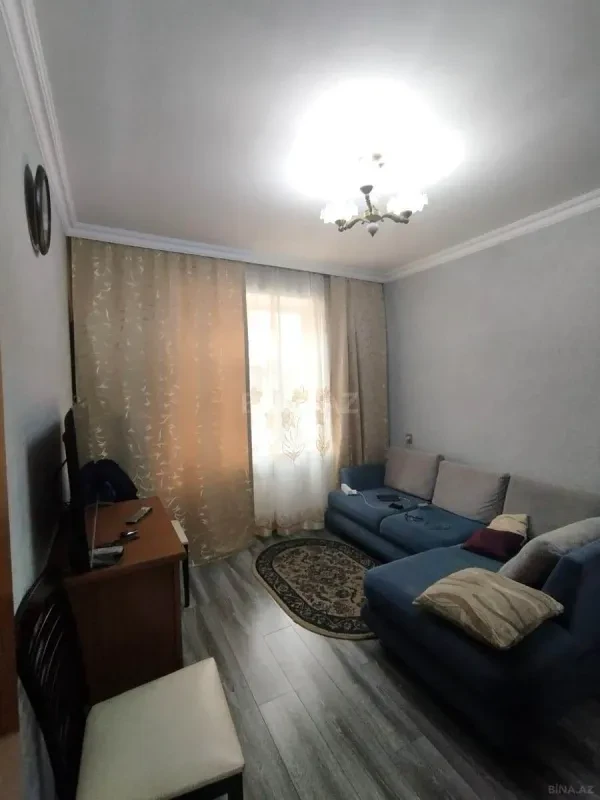 Satılır 2 otaqlı mənzil 60 m²