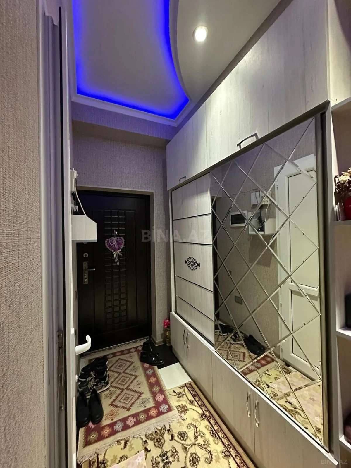 Satılır 2 otaqlı mənzil 56 m²