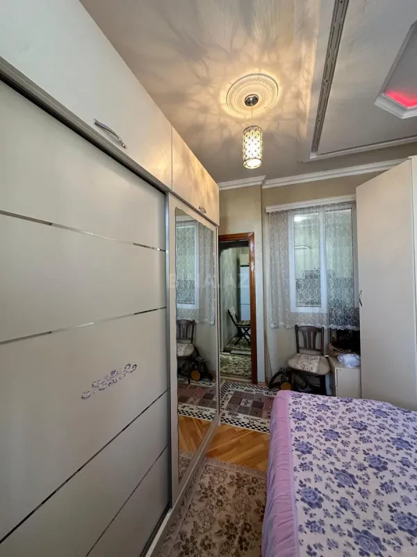 Satılır 2 otaqlı mənzil 56 m²