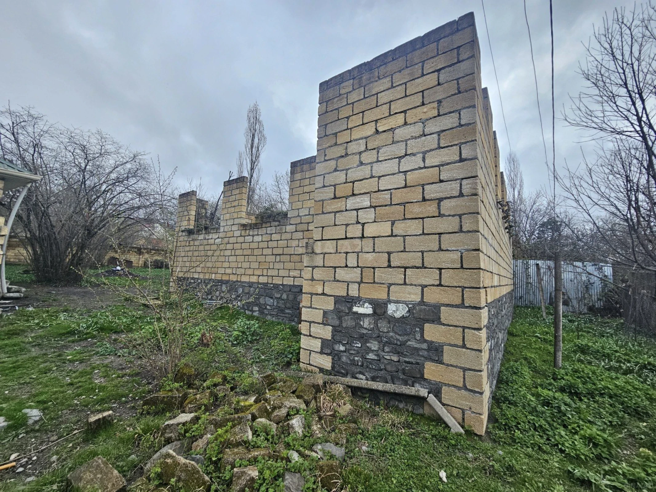 Satılır torpaq sahəsi 5 m²