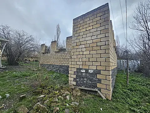Satılır torpaq sahəsi 5 m² — Qəbələ 5.00 m²