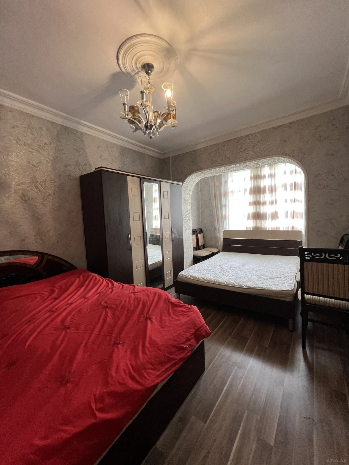 Kirayə verilir 2 otaqlı mənzil 70 m²