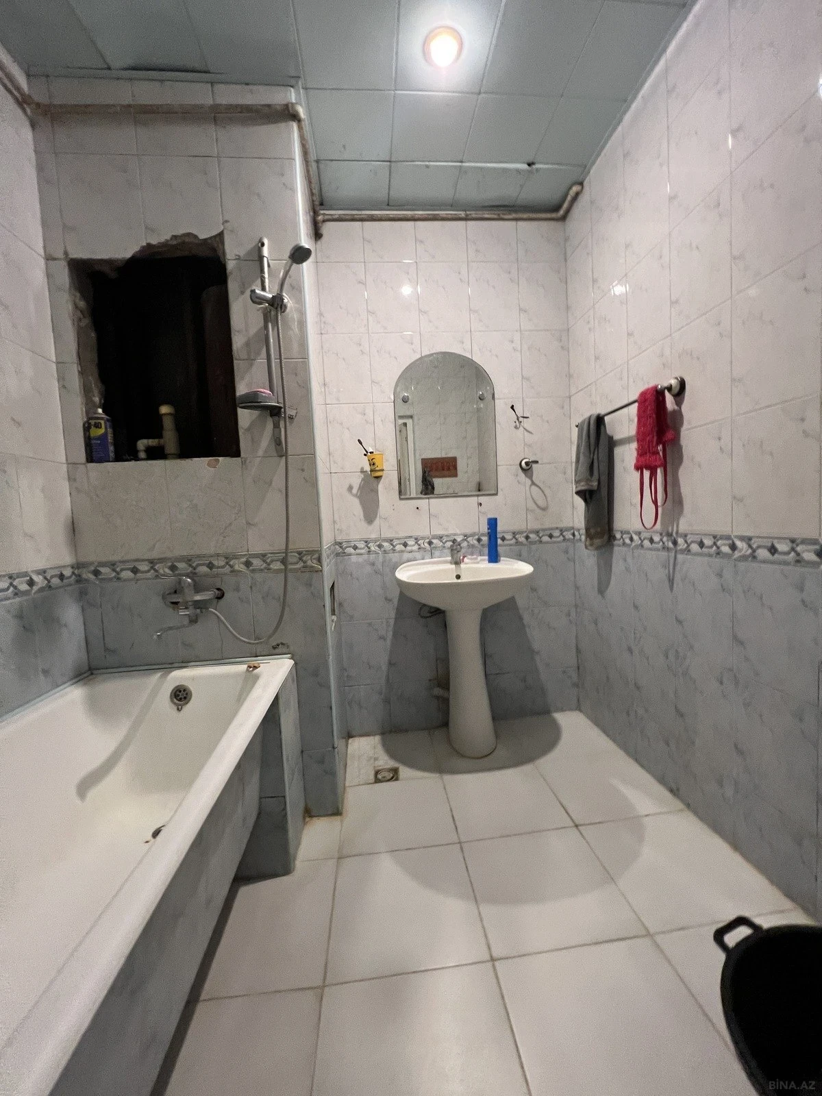 Kirayə verilir 2 otaqlı mənzil 70 m²