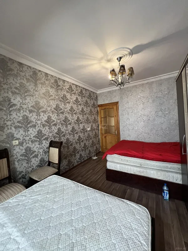 Kirayə verilir 2 otaqlı mənzil 70 m²