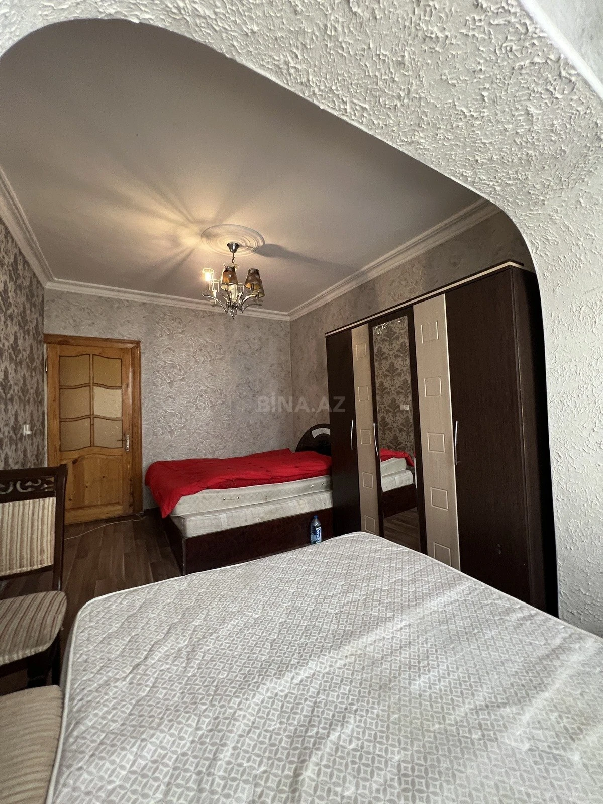 Kirayə verilir 2 otaqlı mənzil 70 m²