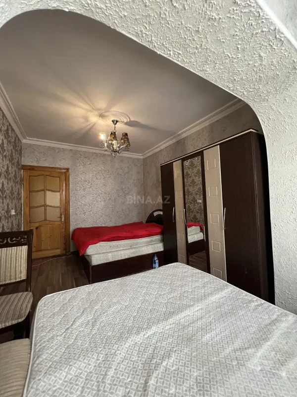 Kirayə verilir 2 otaqlı mənzil 70 m²