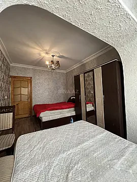 Kirayə verilir 2 otaqlı mənzil 70 m²