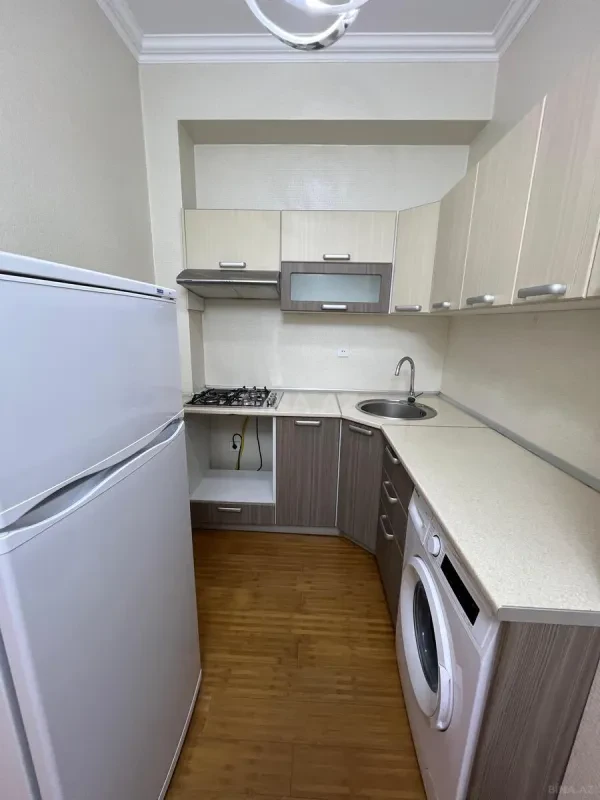 Kirayə verilir 2 otaqlı mənzil 55 m²