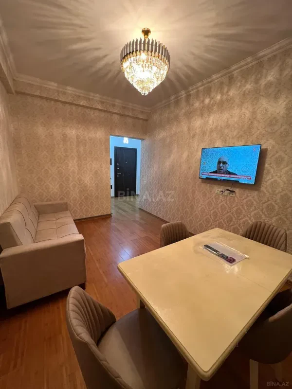 Kirayə verilir 2 otaqlı mənzil 55 m²