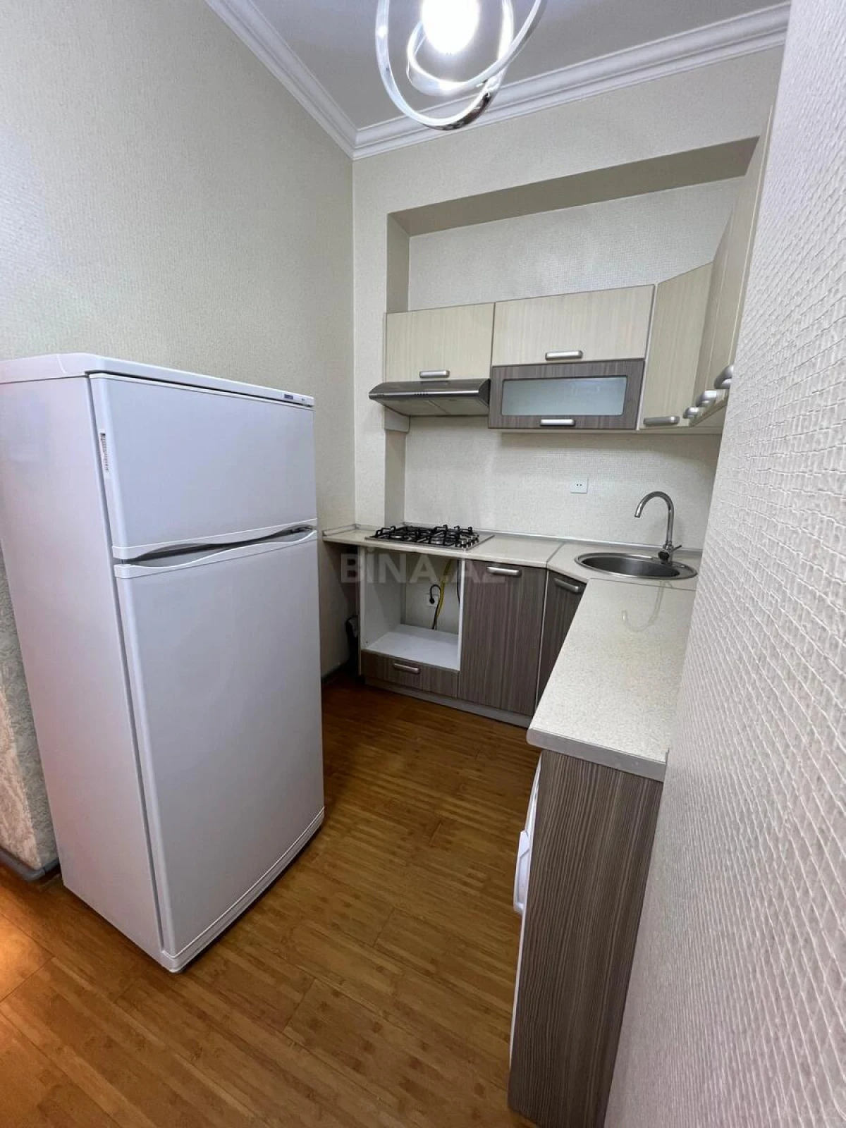Kirayə verilir 2 otaqlı mənzil 55 m²