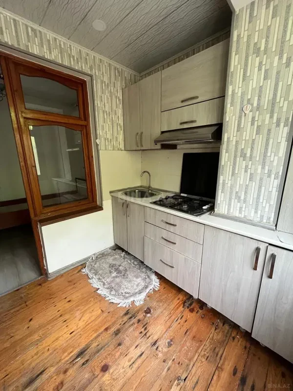 Kirayə verilir 2 otaqlı mənzil 70 m²