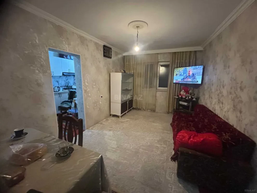 Satılır 2 otaqlı mənzil 61 m²