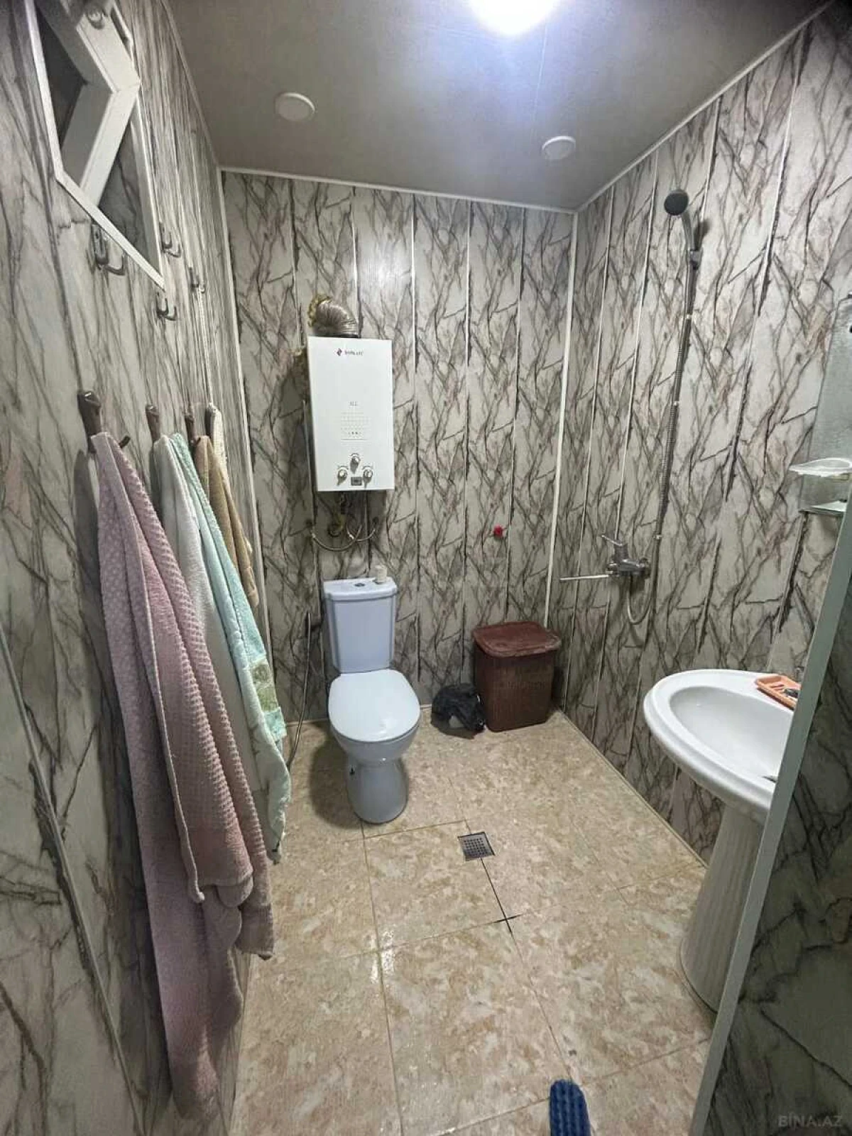 Satılır 2 otaqlı mənzil 61 m²