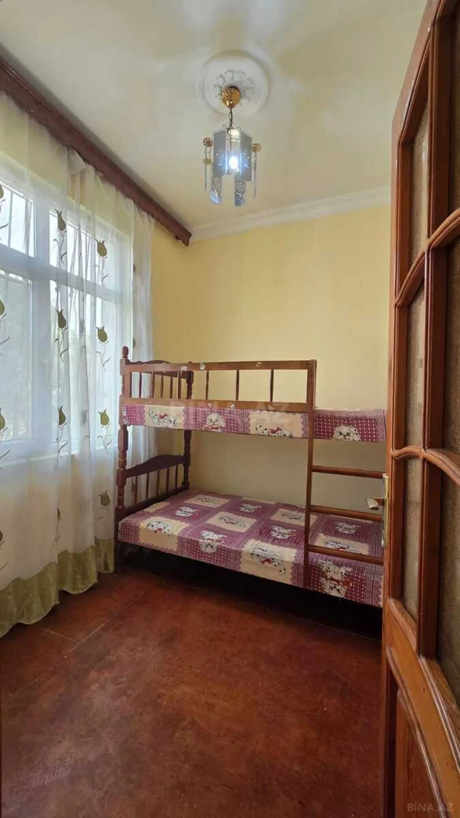Satılır 2 otaqlı mənzil 55 m²