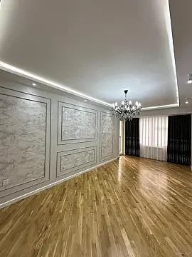 Satılır 4 otaqlı mənzil 155 m²