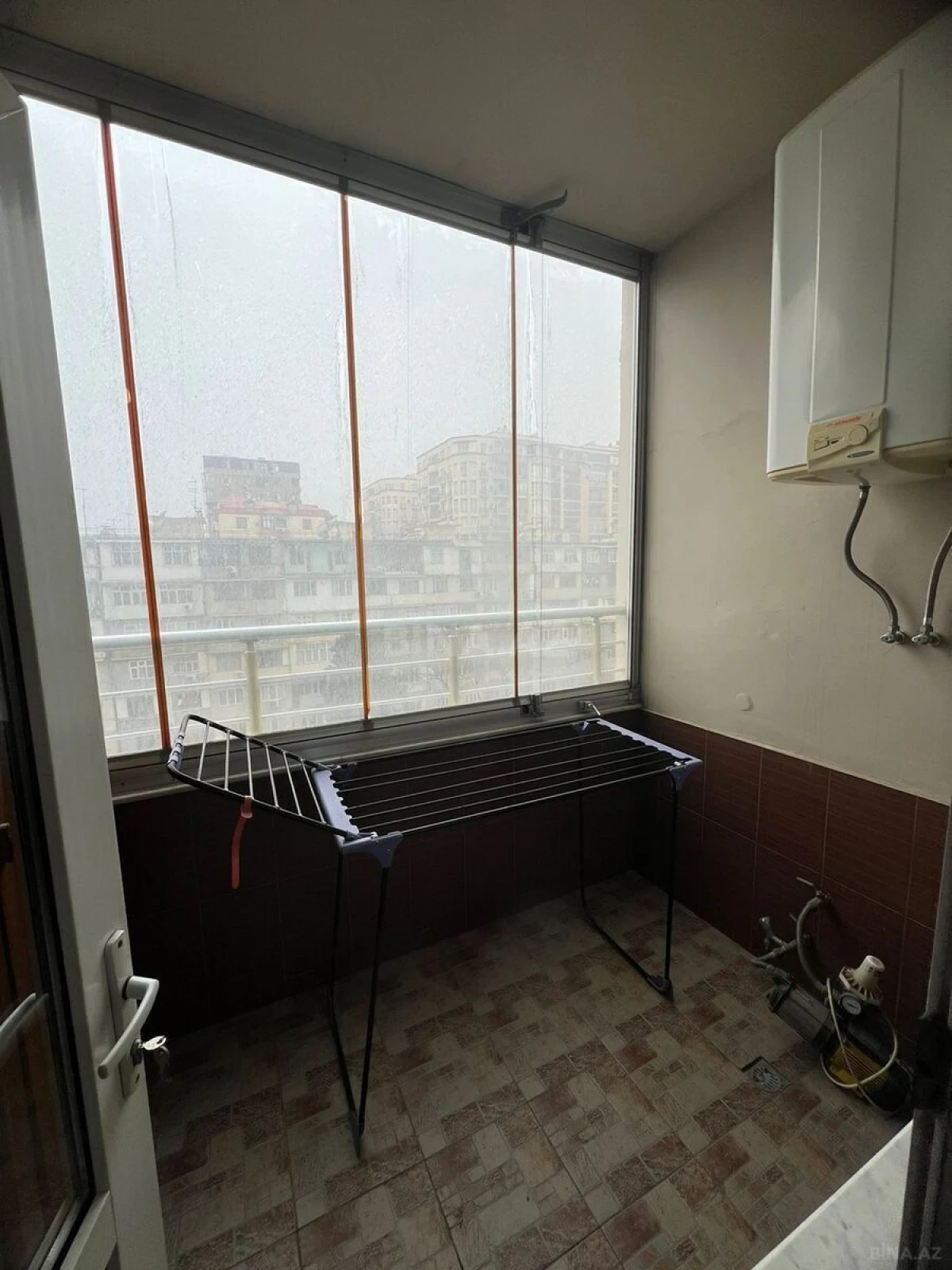 Kirayə verilir 3 otaqlı mənzil 140 m²