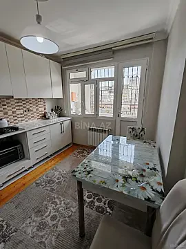Satılır 2 otaqlı mənzil 60 m²