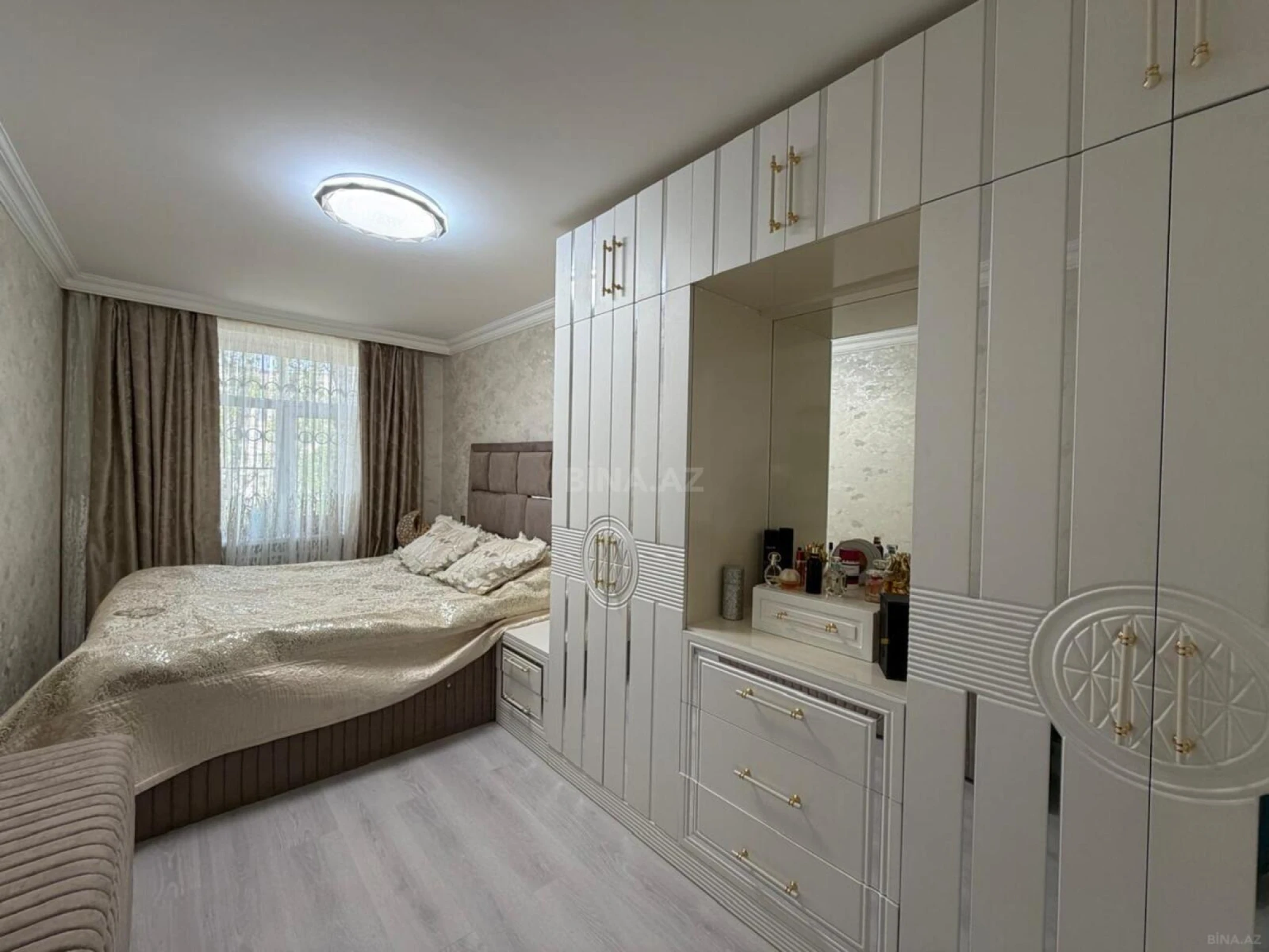 Satılır 2 otaqlı mənzil 50 m²