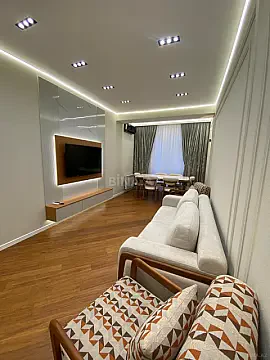Satılır 2 otaqlı mənzil 70 m² — Bakı 2 otaq 70.00 m²