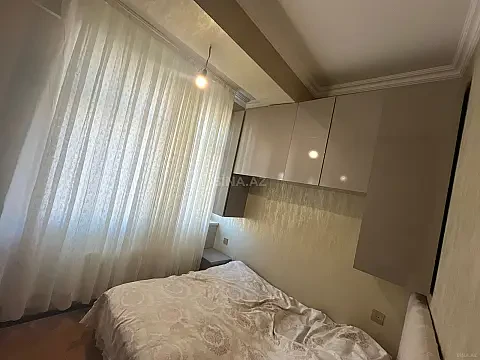 Satılır 2 otaqlı mənzil 42 m²