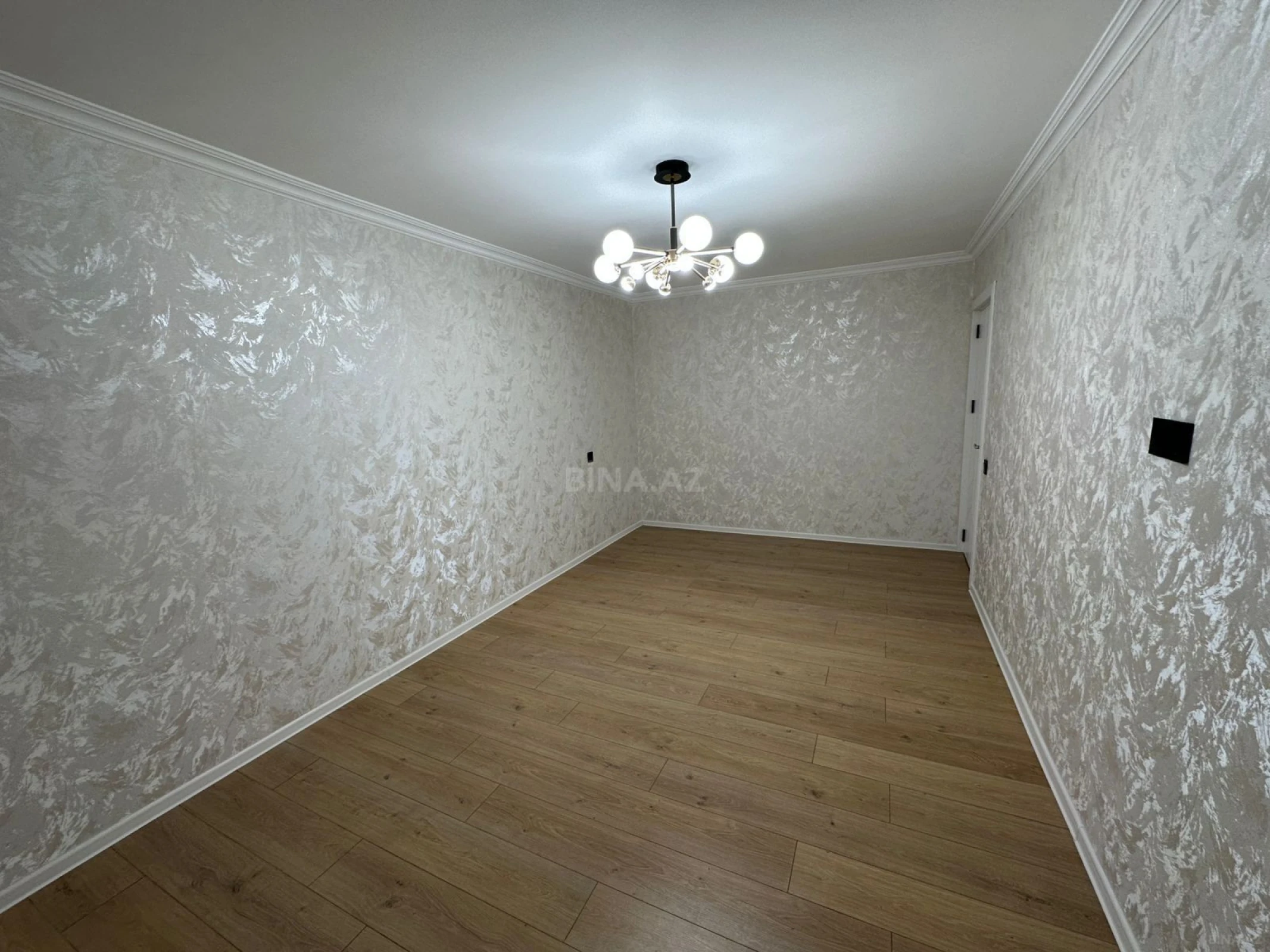 Satılır 3 otaqlı mənzil 80 m²