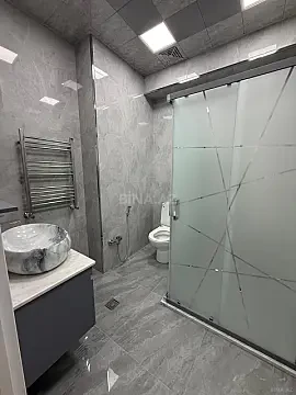 Satılır 3 otaqlı mənzil 105 m²